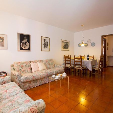 Menaggio Poggio Fiorito Loggetta Apartment Bagian luar foto