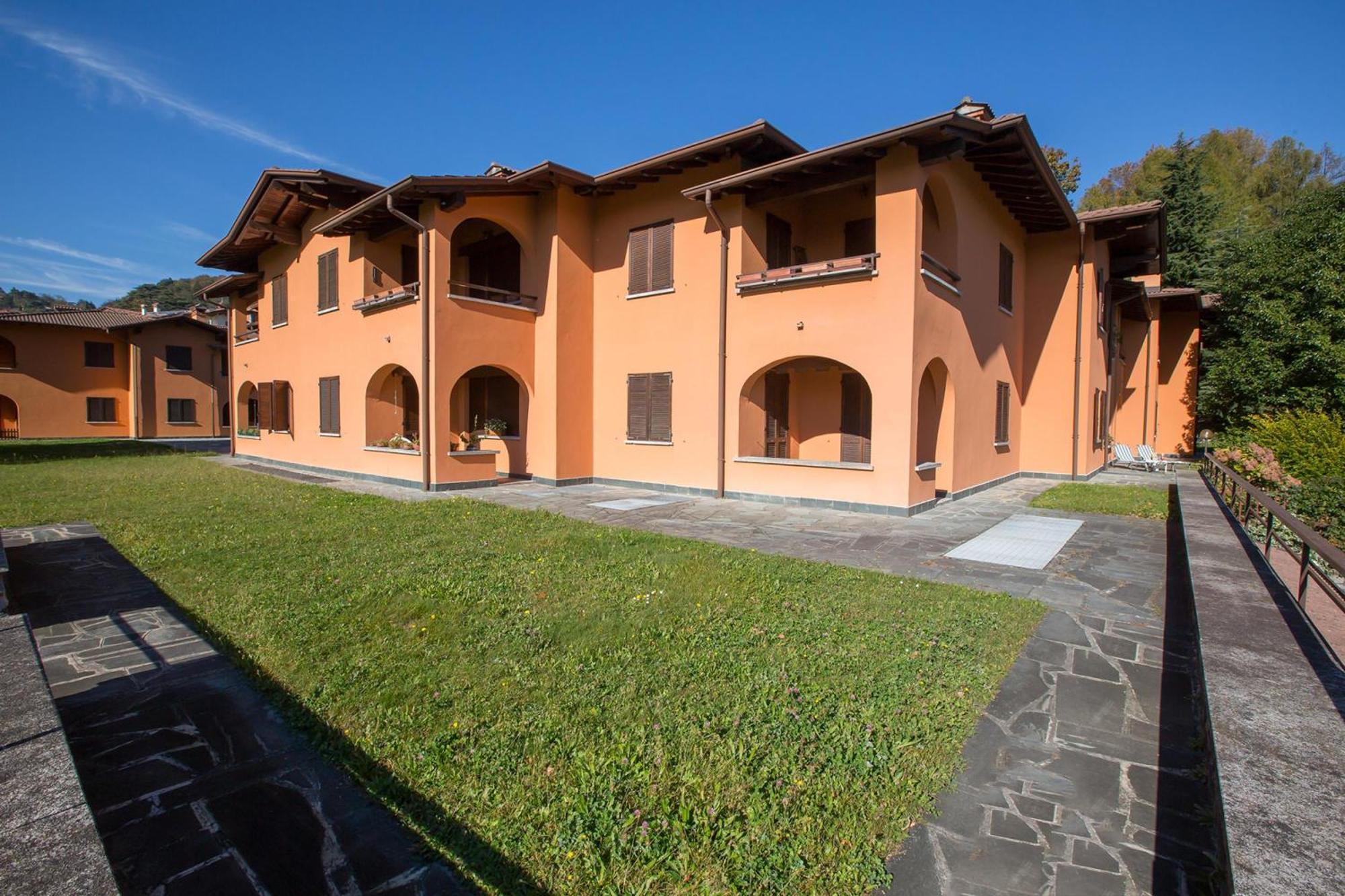 Menaggio Poggio Fiorito Loggetta Apartment Bagian luar foto