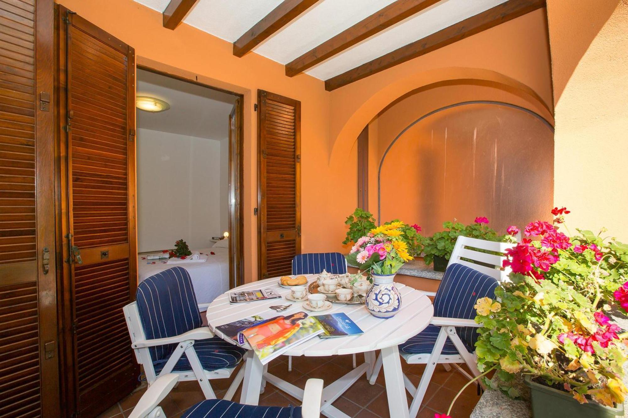 Menaggio Poggio Fiorito Loggetta Apartment Bagian luar foto